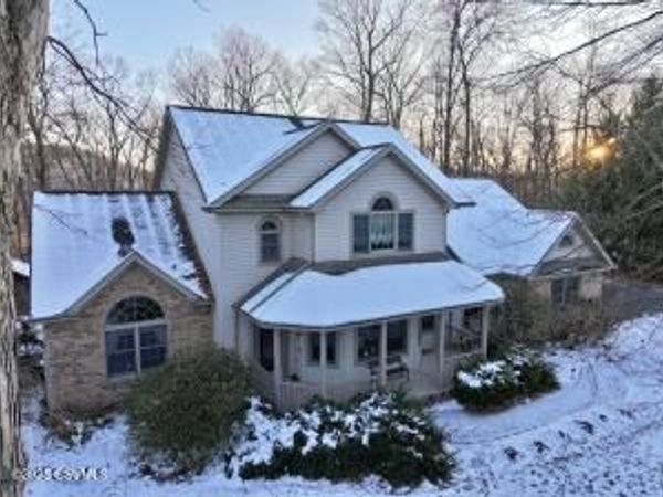 206 PARK Road, Herndon, PA 17830