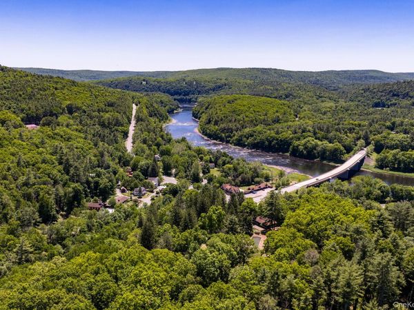 25 State Route 55, Barryville, NY 12719