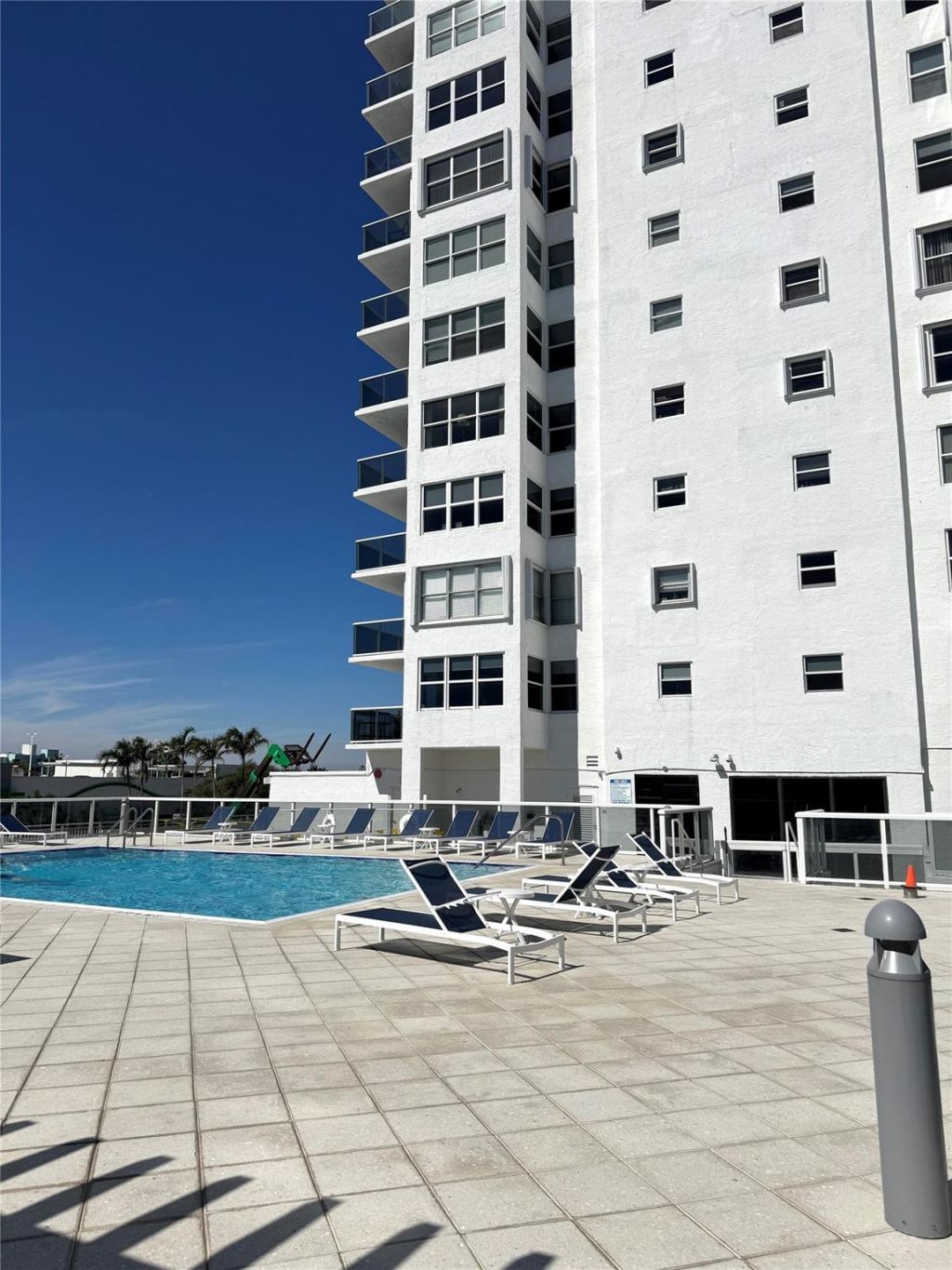 3015 N Ocean Blvd, Unit 19E, Fort Lauderdale, FL 33308 Photo