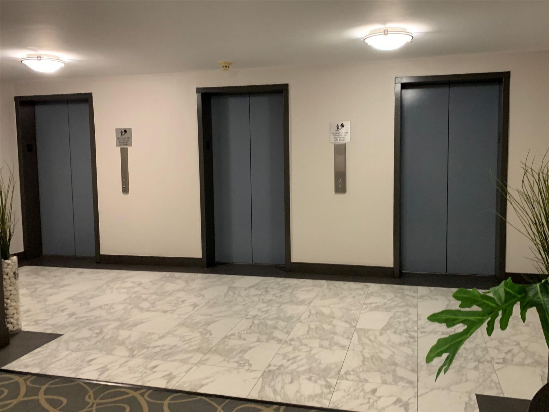 3015 N Ocean Boulevard, Unit 19E, Fort Lauderdale, FL 33308 Photo