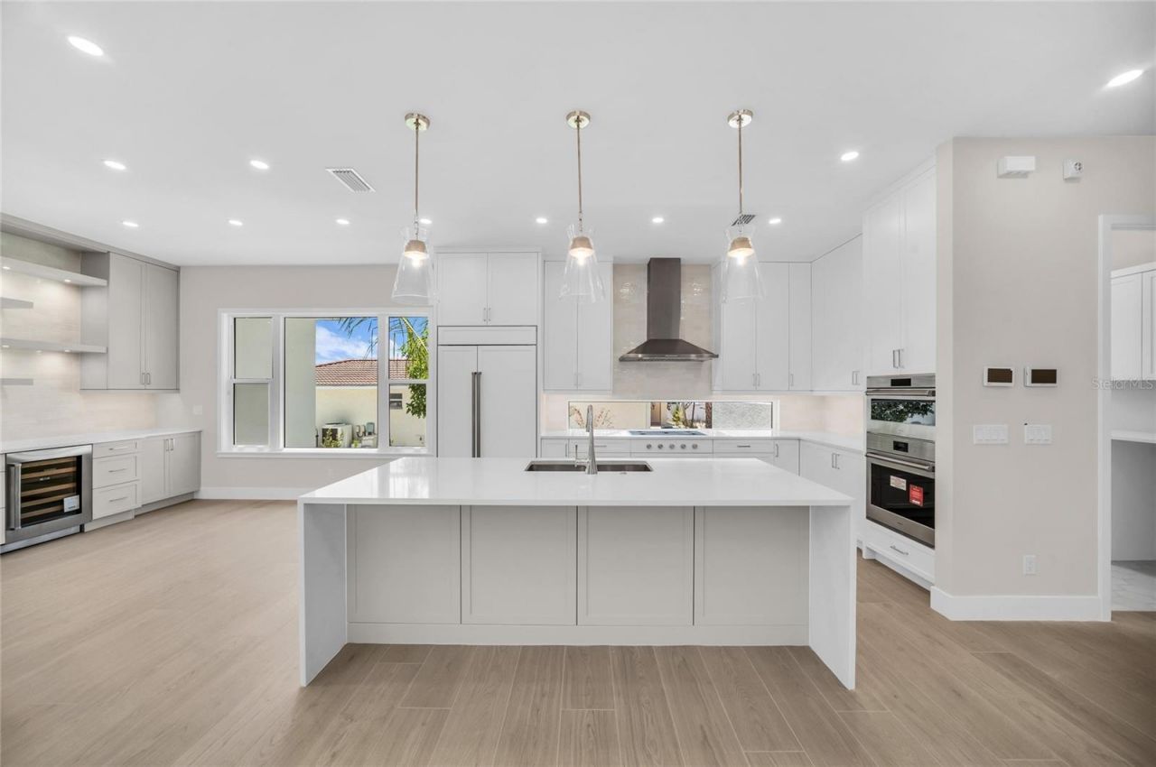 5103 Windward Avenue, Sarasota, FL 34242 Photo