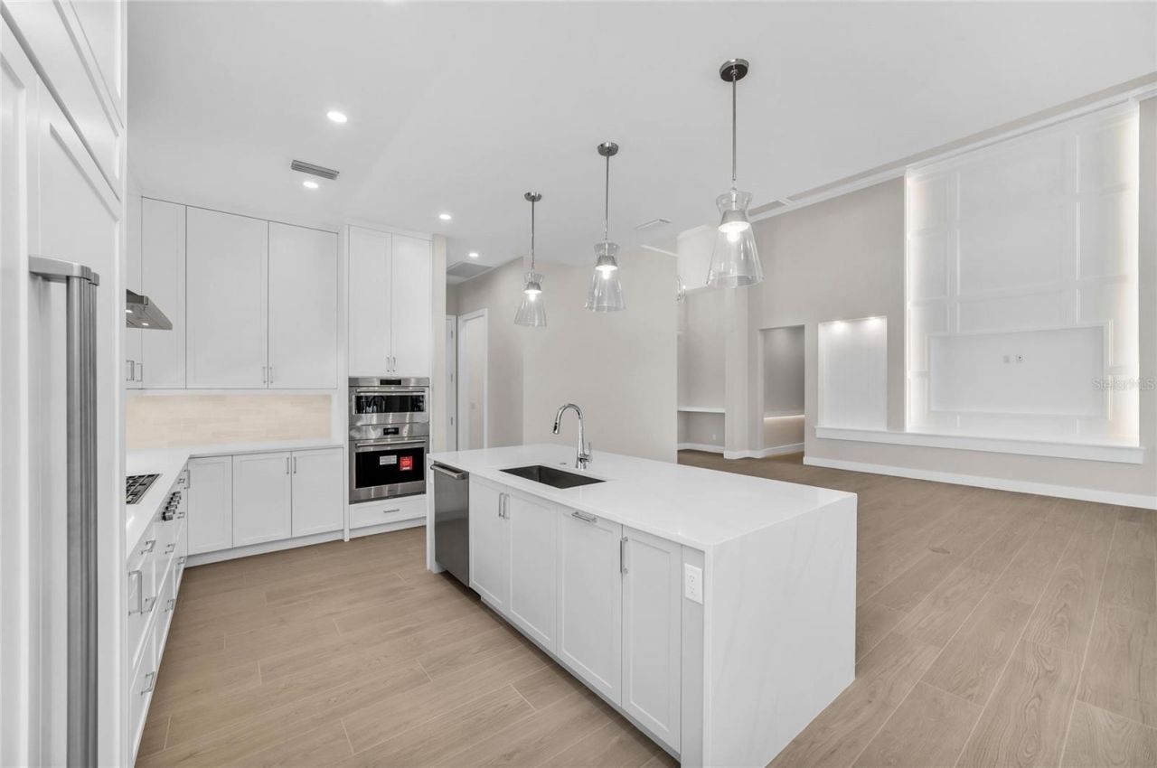 5103 Windward Avenue, Sarasota, FL 34242 Photo