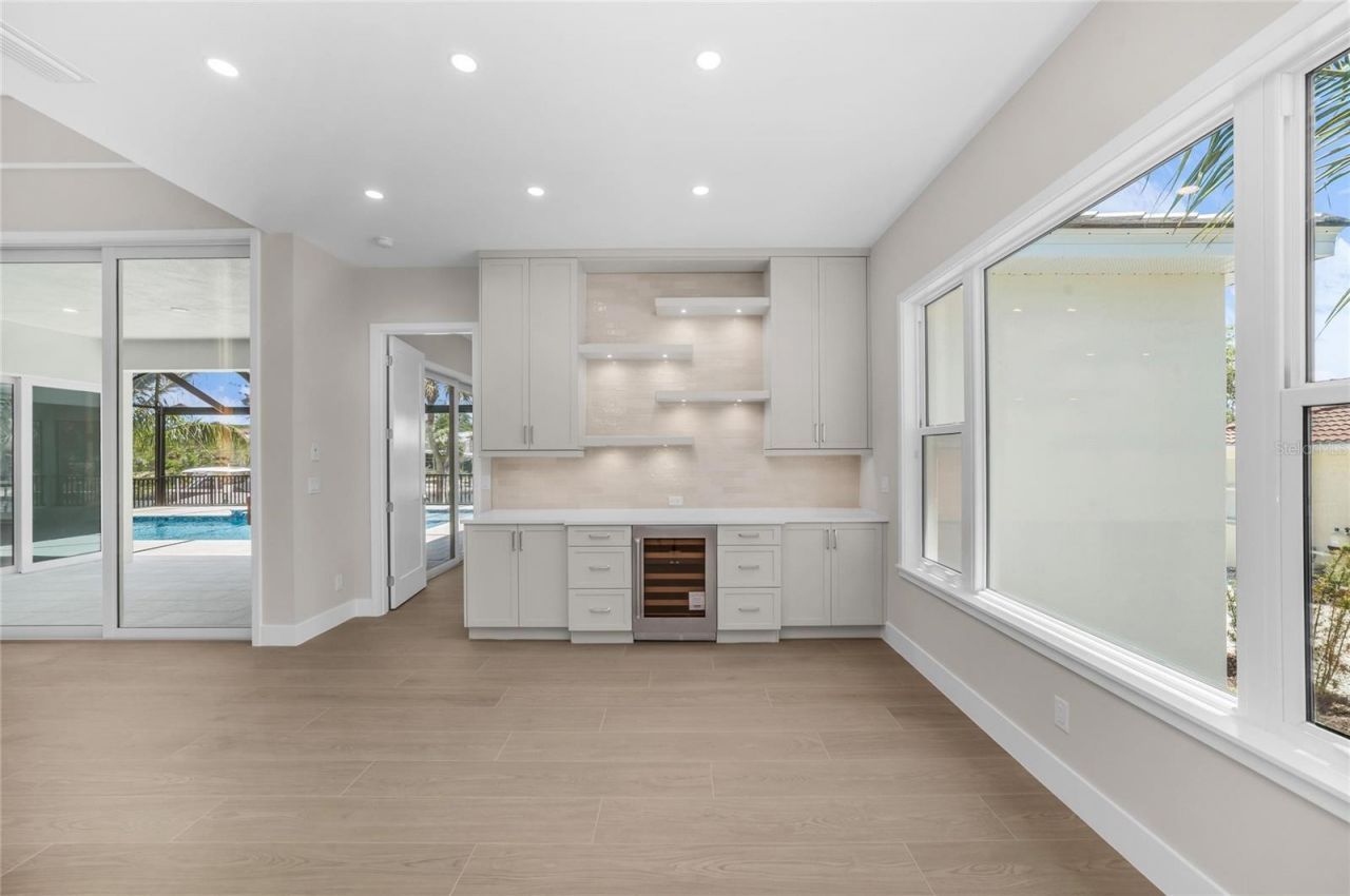 5103 Windward Avenue, Sarasota, FL 34242 Photo