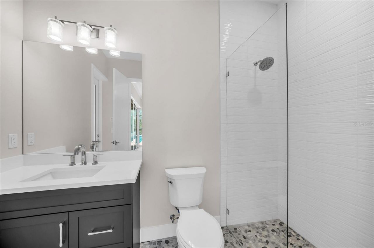 5103 Windward Avenue, Sarasota, FL 34242 Photo