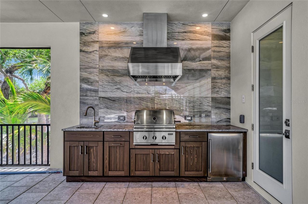 5103 Windward Avenue, Sarasota, FL 34242 Photo