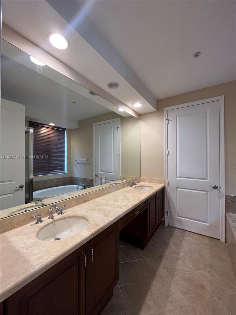 2955 NW 126th Ave, Unit 223-5, Sunrise, FL 33323 Photo