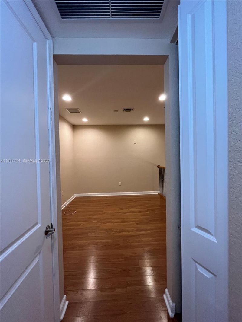 2955 NW 126th Ave, Unit 223-5, Sunrise, FL 33323 Photo