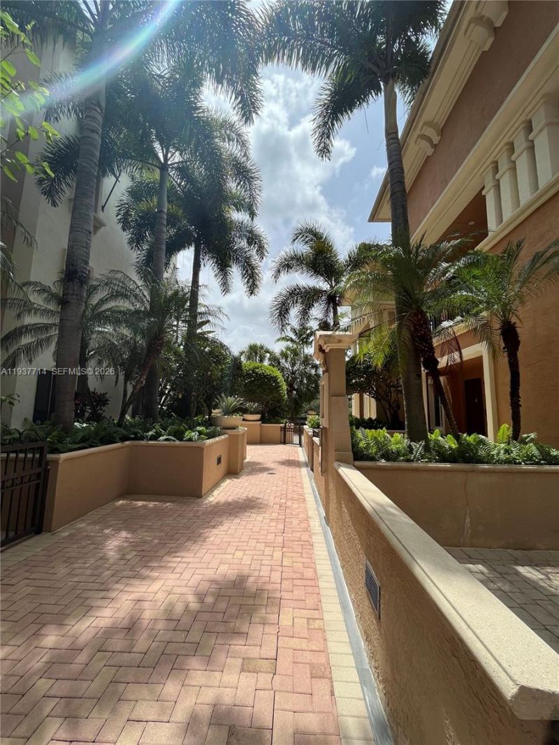 2955 NW 126th Ave, Unit 223-5, Sunrise, FL 33323 Photo