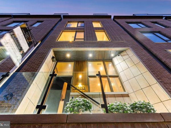 2320 SANSOM STREET, PHILADELPHIA, PA 19103