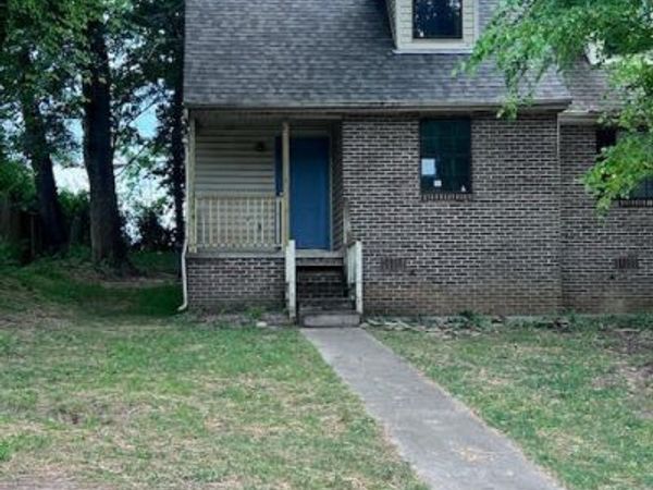 2002 Countryhill Lane, Knoxville, TN 37923