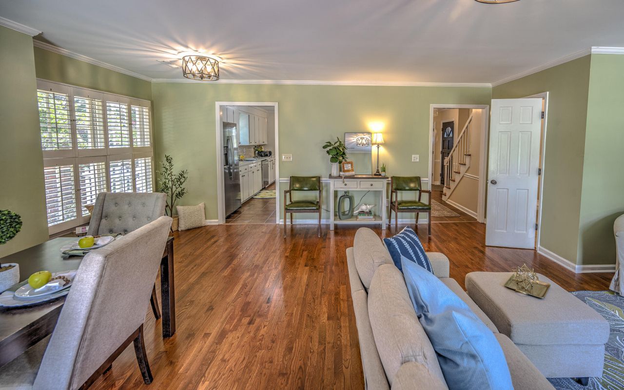 1023 Plantation Court Photo 12