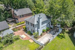 1023 Plantation Court photo 4