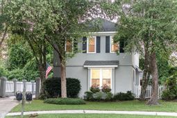 1023 Plantation Court photo 4