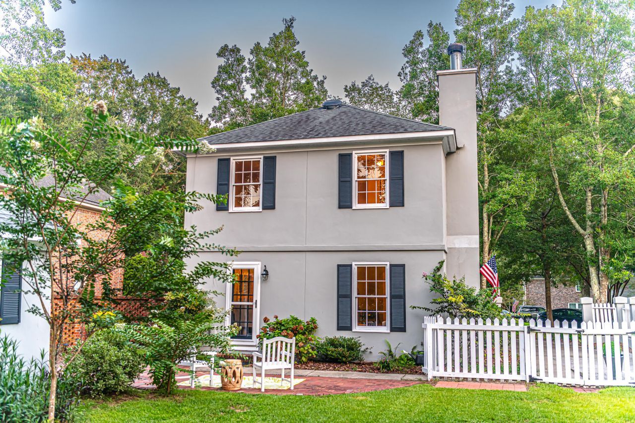 1023 Plantation Court Photo 6