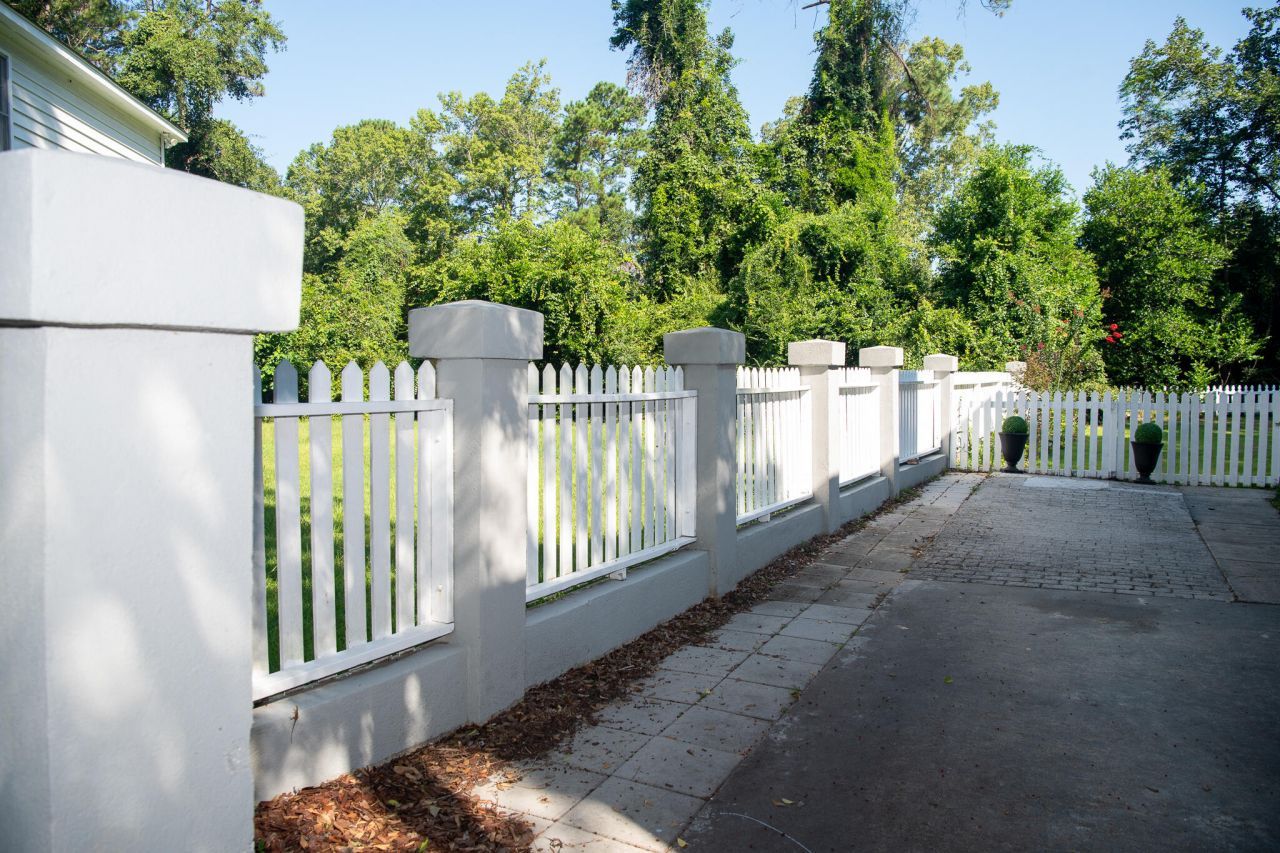 1023 Plantation Court Photo 9