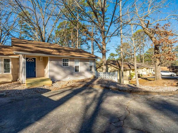 19 Vaqueria Lane, Hot Springs Village, AR 71909