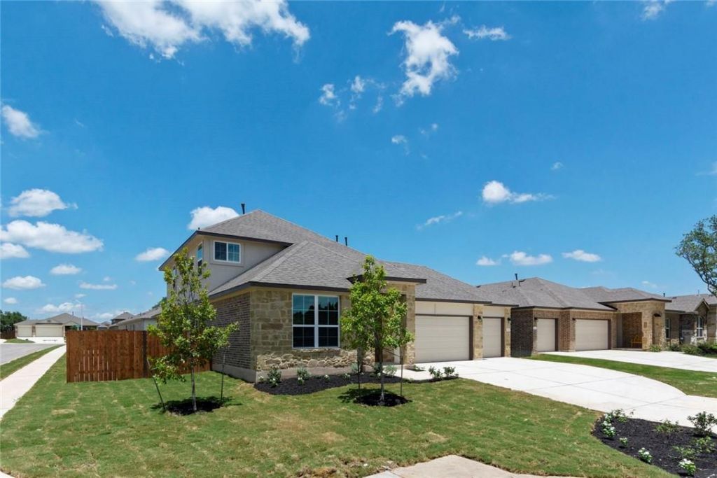 4217 Porter Farm Rd, Georgetown, TX 78628 Main Photo