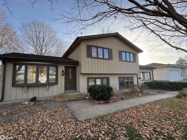 217 W Elmore Street, Manly, IA 50456