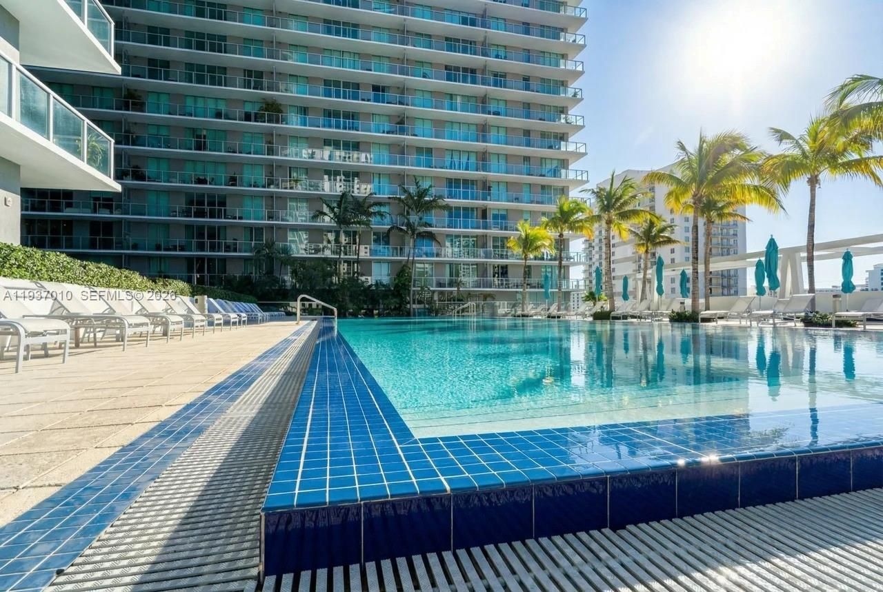 1111 SW 1st Ave, Unit 2420-N, Miami, FL 33130 Photo