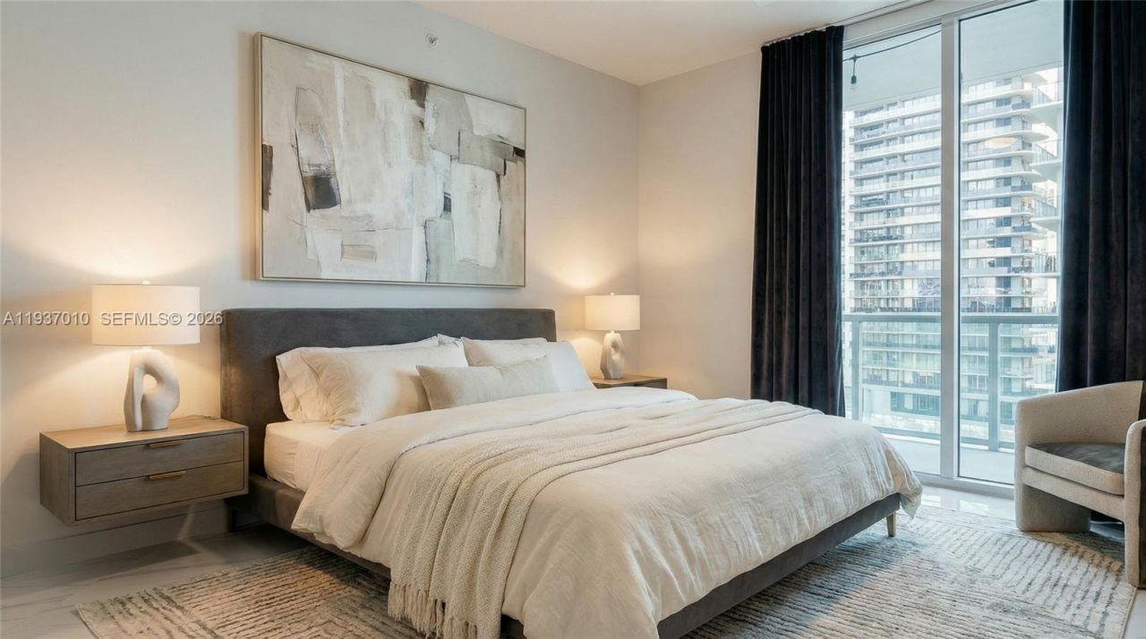 1111 SW 1st Ave, Unit 2420-N, Miami, FL 33130 Photo