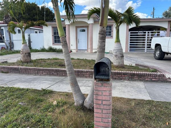 514 NW 7th Ave , Homestead, FL 33030