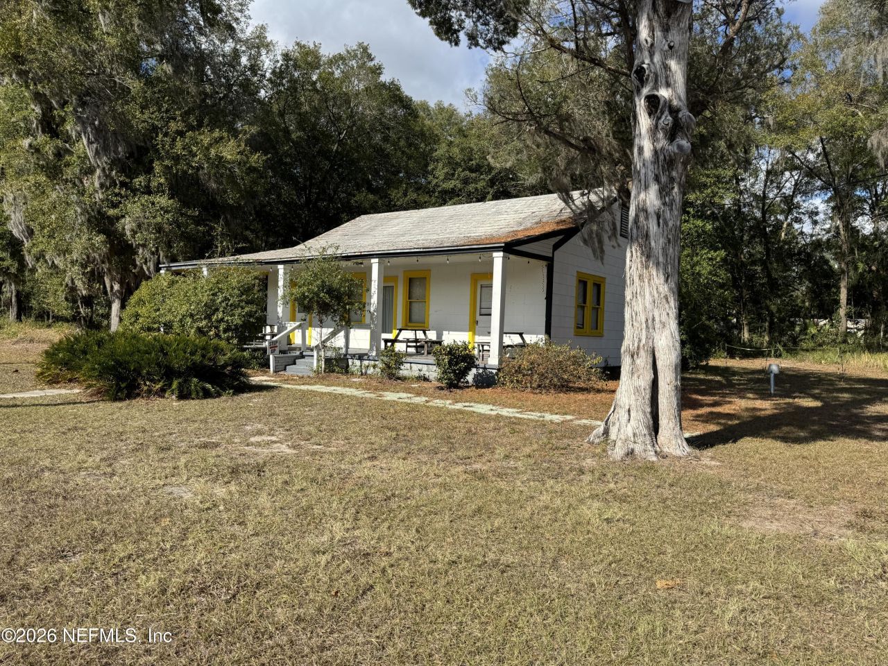 1042 State Road 20, Interlachen, FL 32148 Photo