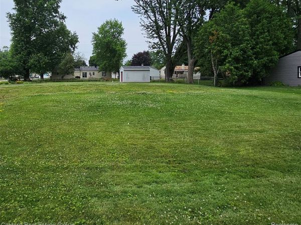 9021 Elmhurst Avenue , Plymouth Twp, MI 48170