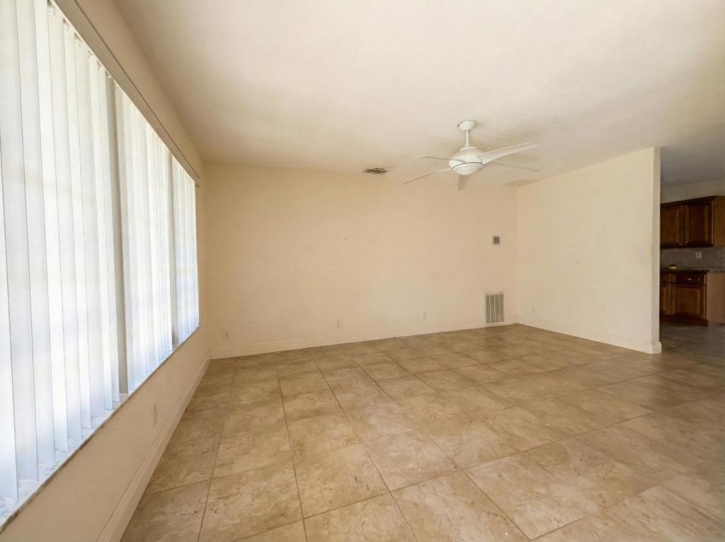 3625 Lowson Boulevard, Delray Beach, FL 33445 Photo