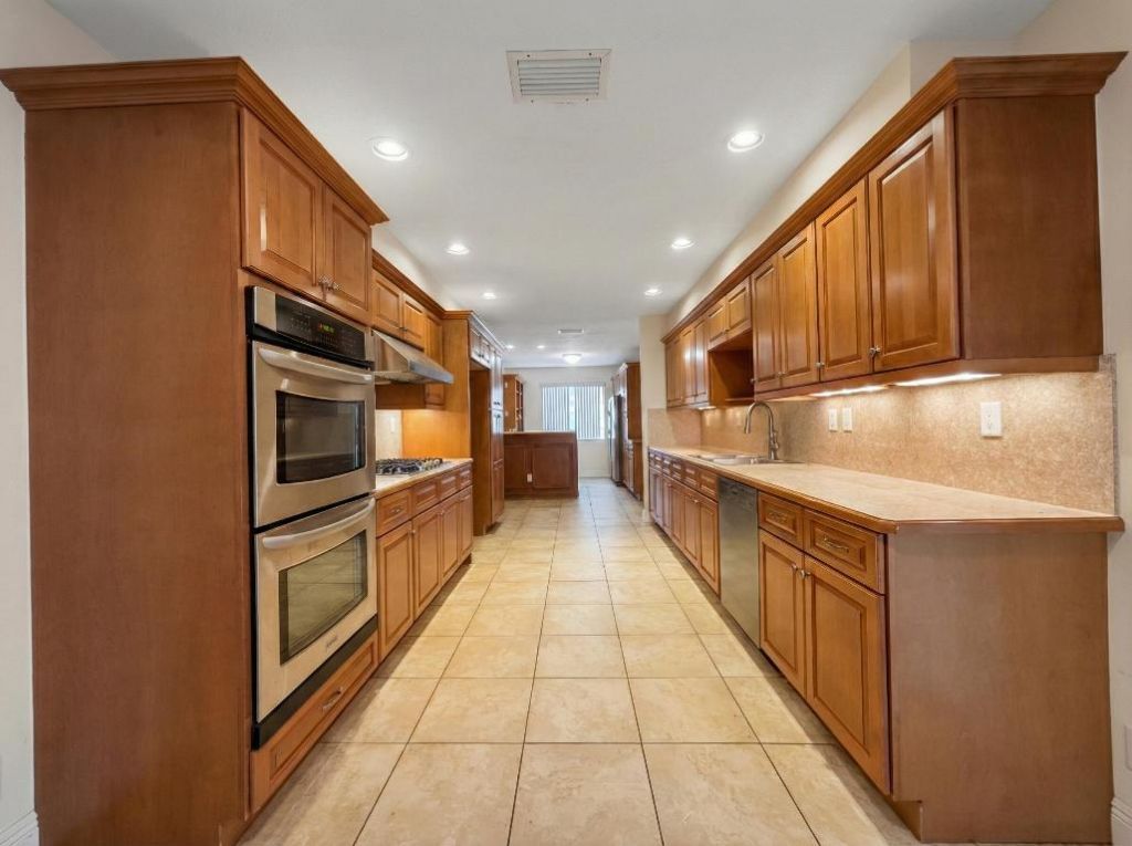 3625 Lowson Boulevard, Delray Beach, FL 33445 Photo