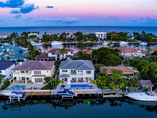 3129 NE 31st Ave, Lighthouse Point, FL 33064