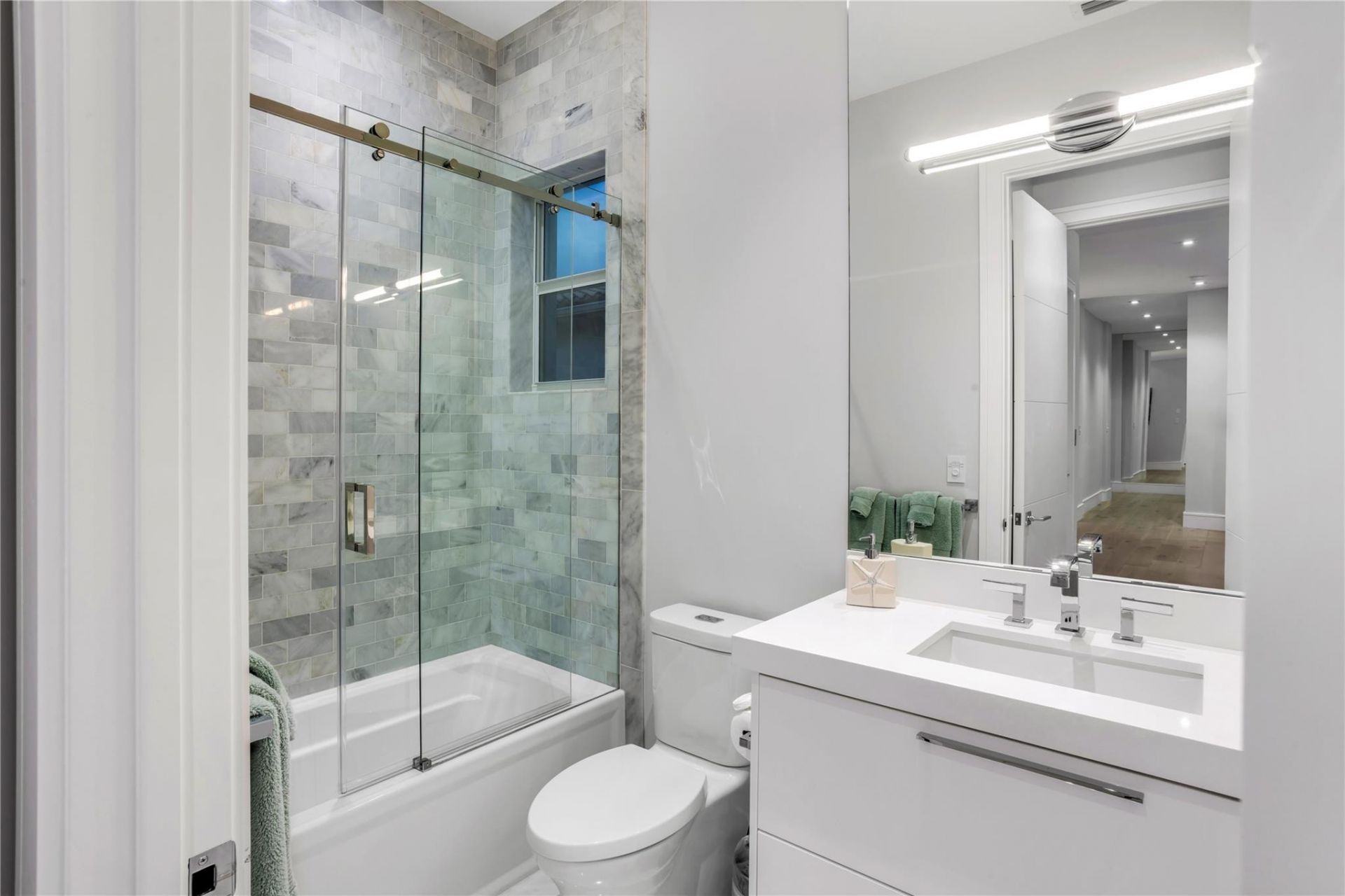 3129 NE 31st Avenue, Lighthouse Point, FL 33064 Photo