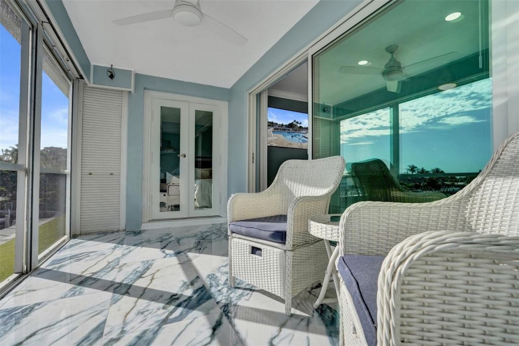 2330 NE 36th Street, Unit 9, Lighthouse Point, FL 33064 Photo