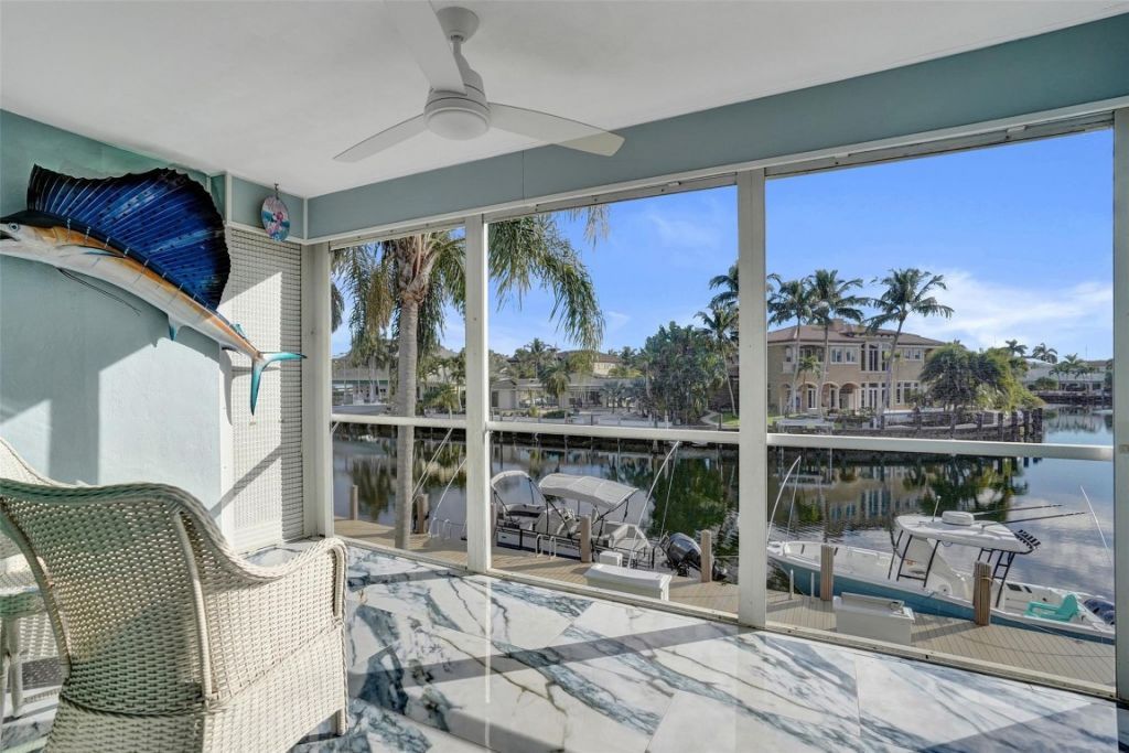 2330 NE 36th Street, Unit 9, Lighthouse Point, FL 33064 Photo