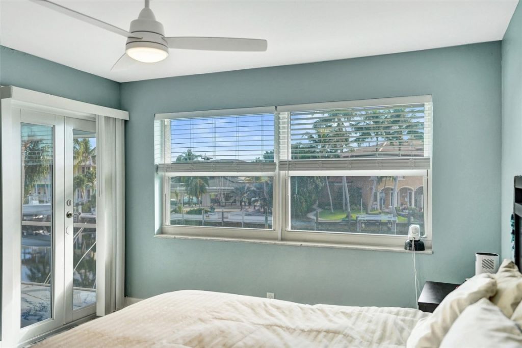 2330 NE 36th Street, Unit 9, Lighthouse Point, FL 33064 Photo