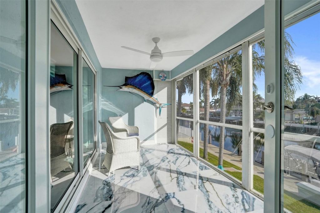 2330 NE 36th Street, Unit 9, Lighthouse Point, FL 33064 Photo