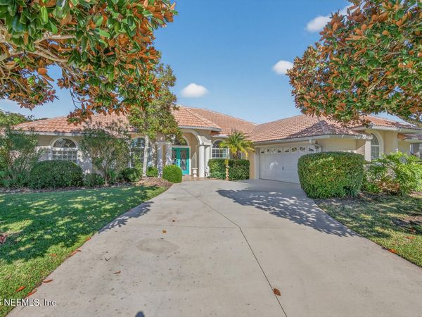 10 COLLINSON Court, Palm Coast, FL 32137