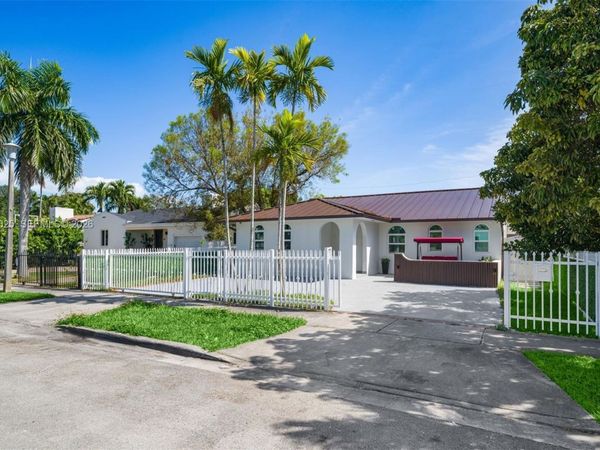 2356 SW 24th St , Miami, FL 33145