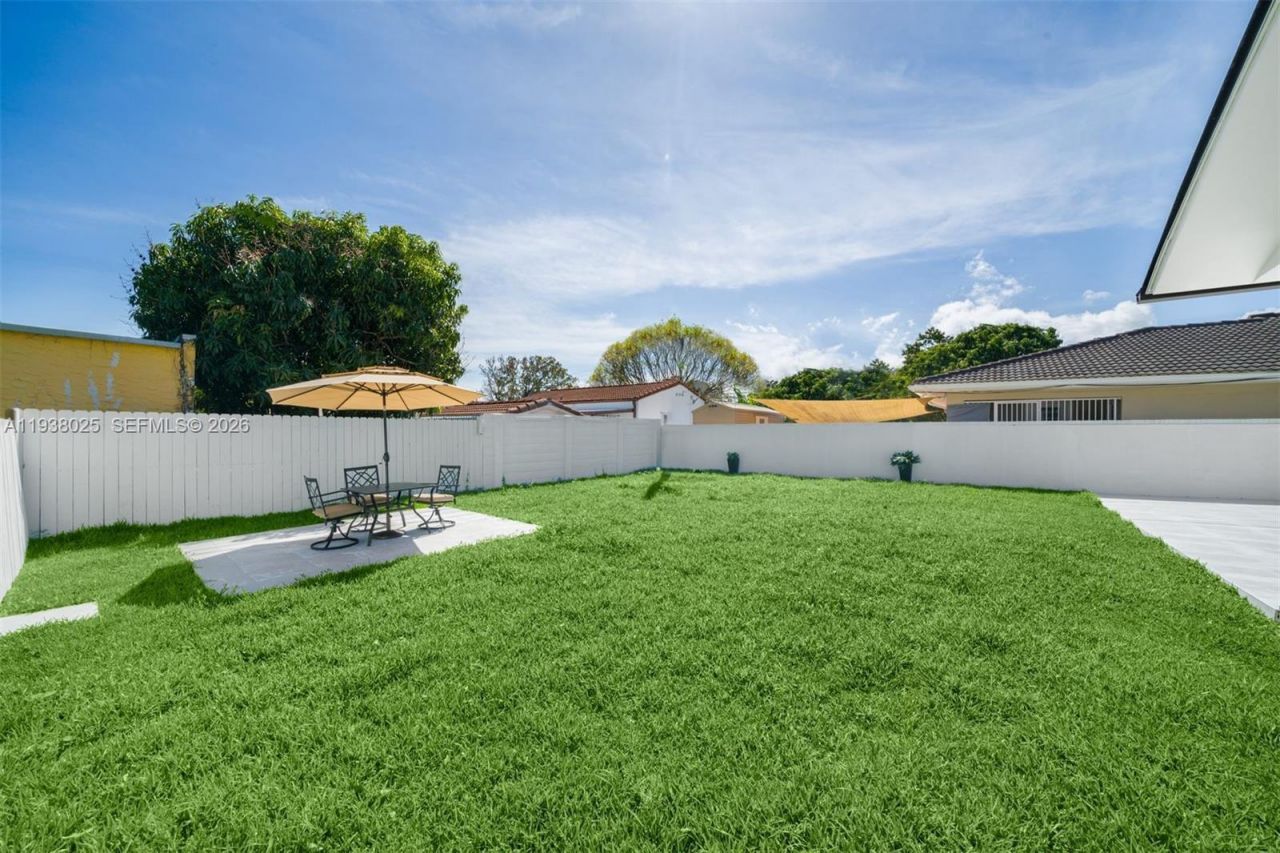 2356 SW 24th St, Miami, FL 33145 Photo