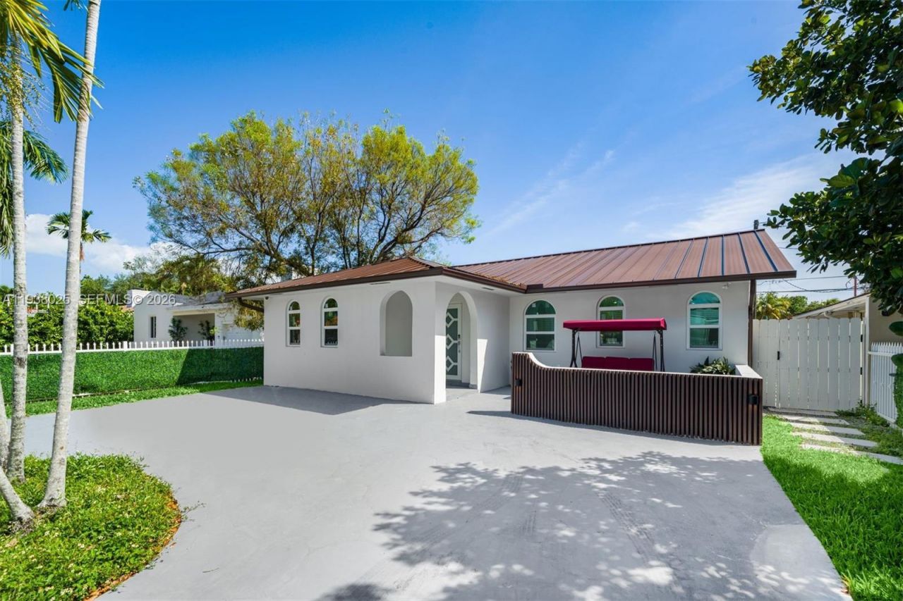 2356 SW 24th St, Miami, FL 33145 Photo