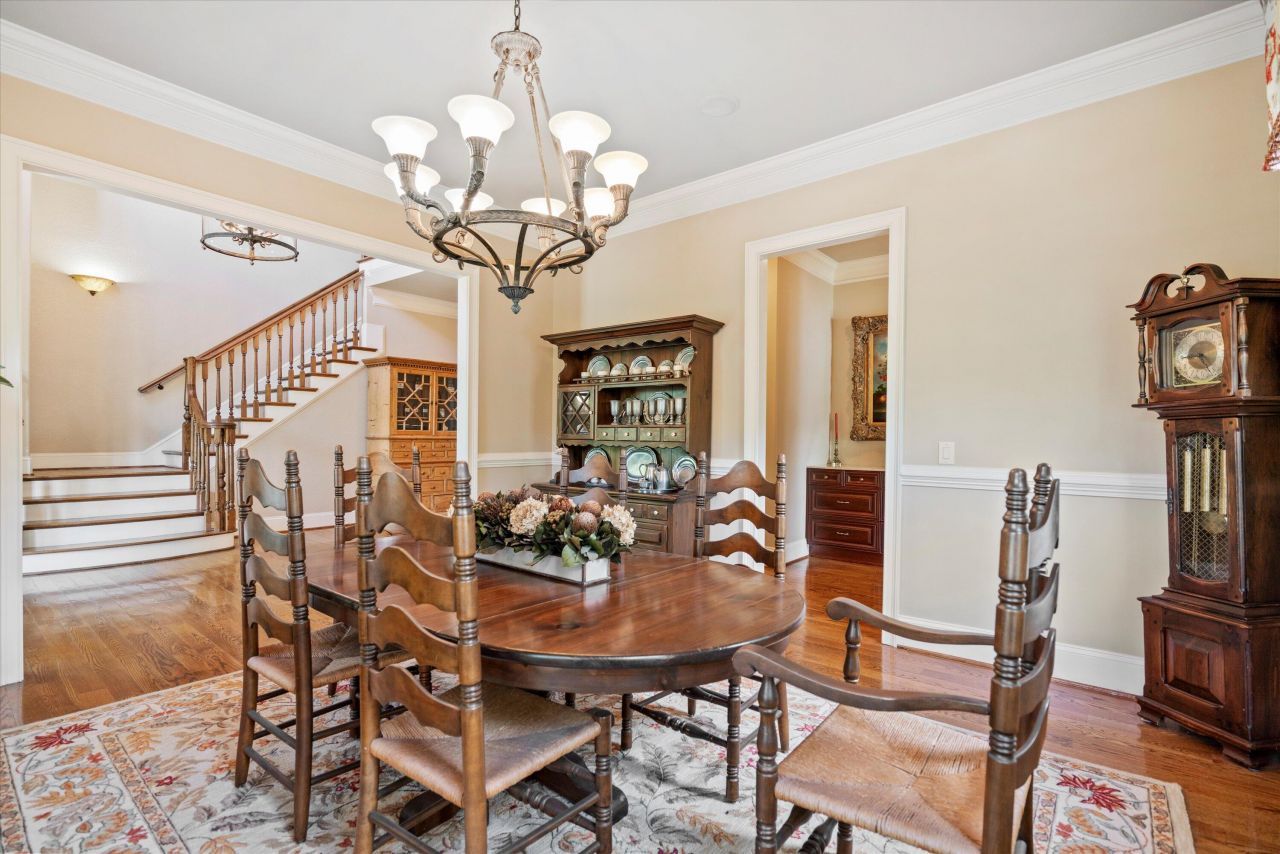 2217 Beckenham Drive Photo 13