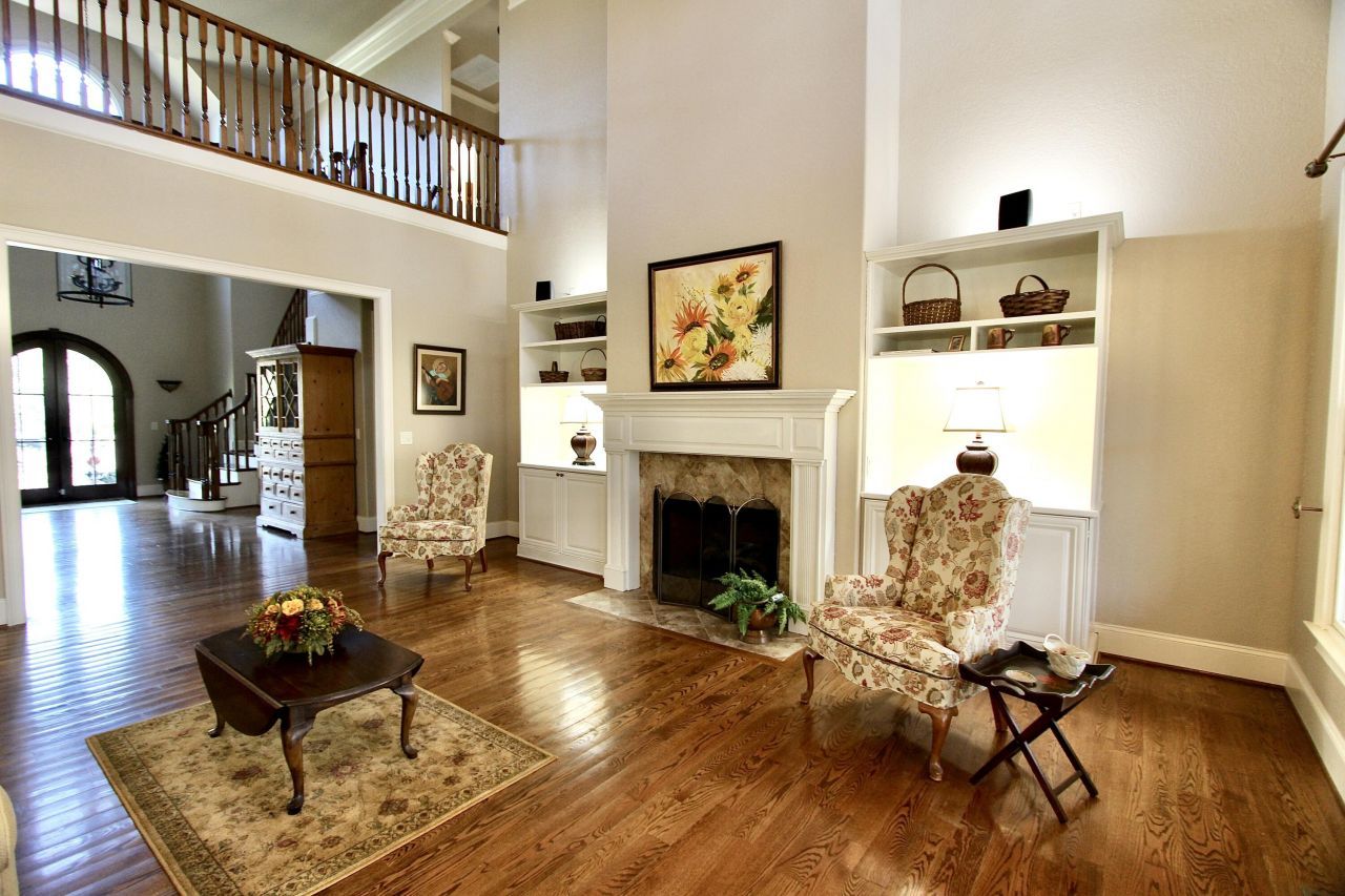 2217 Beckenham Drive Photo 16