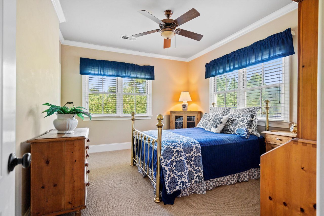 2217 Beckenham Drive Photo 47