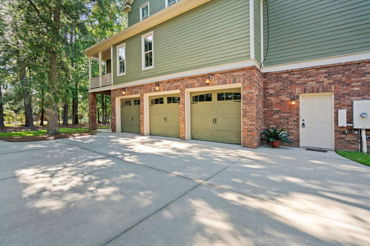 2217 Beckenham Drive Photo 60