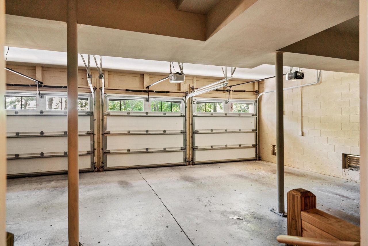 2217 Beckenham Drive Photo 67