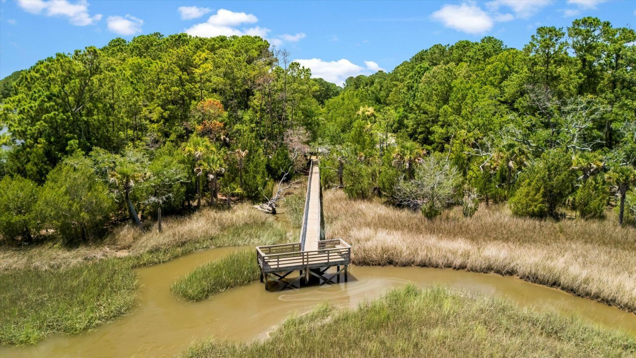 2217 Beckenham Drive Photo 85