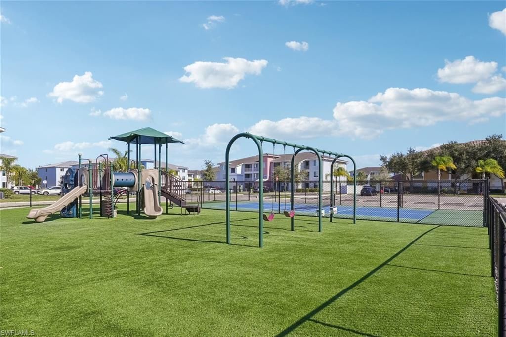 3940 Pomodoro Cir, Unit 204, Cape Coral, FL 33909 Photo