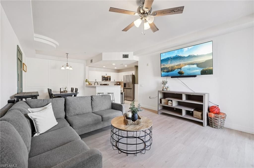 3940 Pomodoro Cir, Unit 204, Cape Coral, FL 33909 Photo