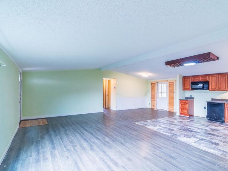 1925 Pershing Avenue, Washington Township, OH 45663 Photo 13