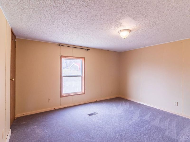 1925 Pershing Avenue, Washington Township, OH 45663 Photo 17