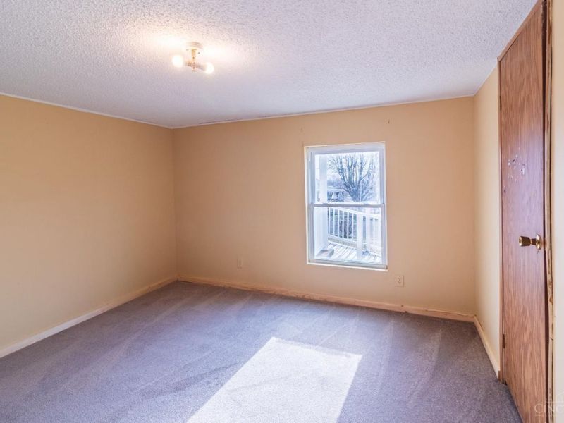 1925 Pershing Avenue, Washington Township, OH 45663 Photo 19